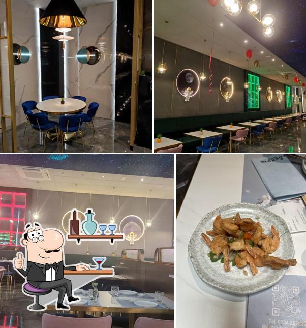 Gli interni di KOKKOYA SUSHI