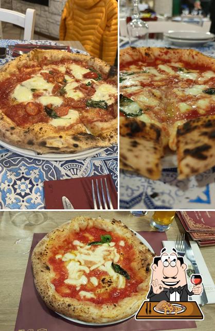 A Pizzeria Ristorante Al Terrazzo - Dal 1953, puoi prenderti una bella pizza