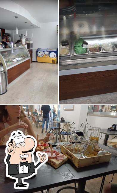 Dai un'occhiata agli interni di Miramare - Bar Gelateria