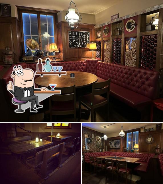Dai un'occhiata agli interni di Pub zum alten Löwen