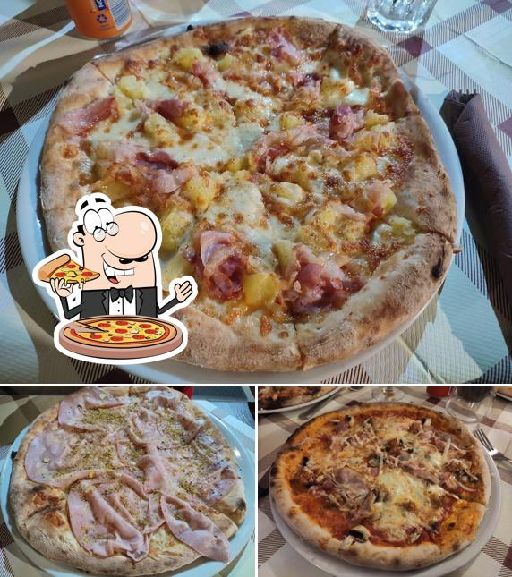 Ordina tra le molte varianti di pizza