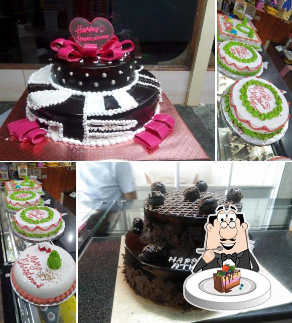 Chocolate cake at Taj Bakery - Geyzing