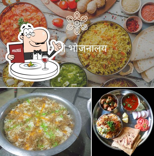 Meals at Saanchi Bhojanalay