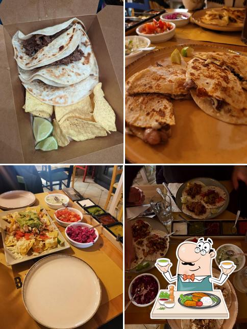 Cibo al Bandidos Riviera - Taco Bar