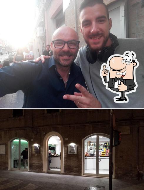 Foto di "Caffè Della Piazza" di Marsiglia Monica & C
