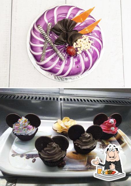 Food at FNP Cakes N More