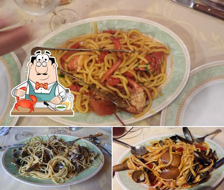 Ordina tra i vari pasti di mare proposti a King Rose