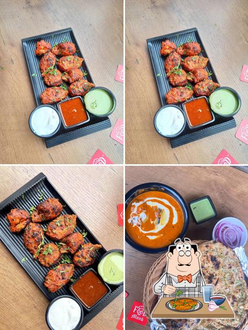 Chicken wings at FOOD MONK