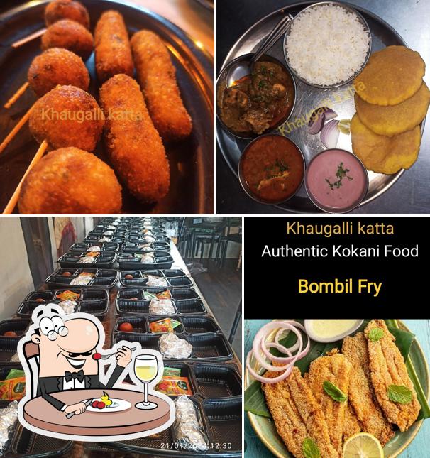 Food at Khaugalli katta