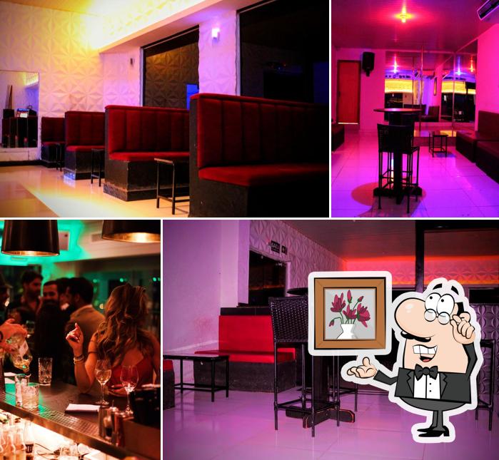 O interior do Boate Bar Das Coleguinhas B&S
