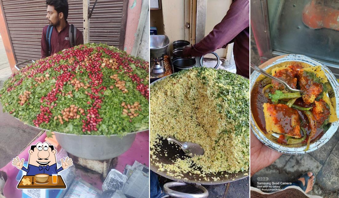 Meals at Gol Pyau Chouraha