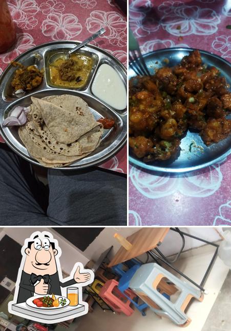 Food at Harilal Ka Bihari Dhaba