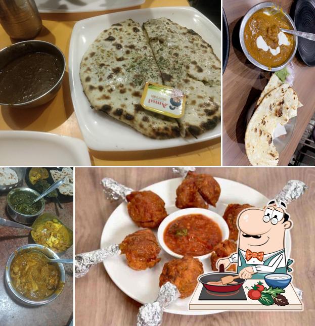 Chicken curry at Sainik Chicken Corner