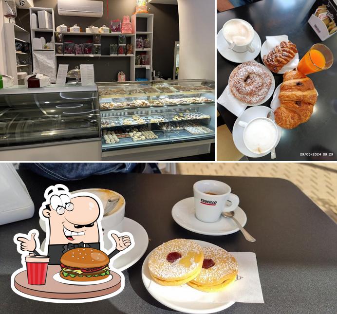 Prova un hamburger a Pasticceria Gilda cafe