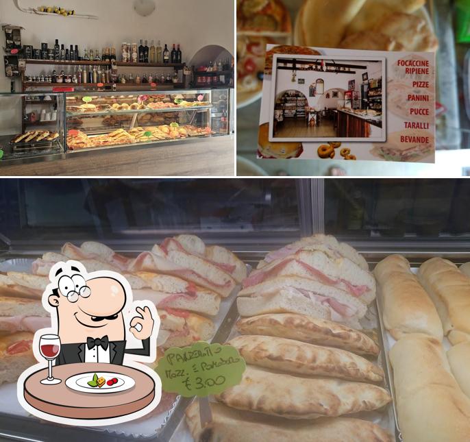 Questa è la immagine che raffigura la cibo e bevanda di Casa Della Focaccia , Da Ceppone