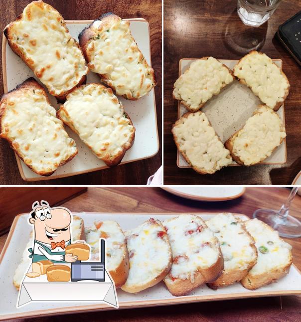 Garlic bread at Stone Oven