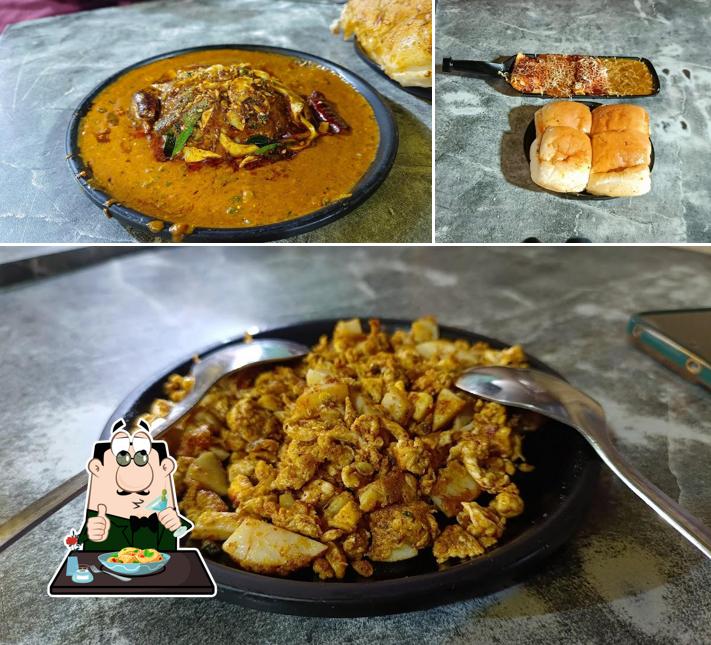 Food at SURTI EGG POINT