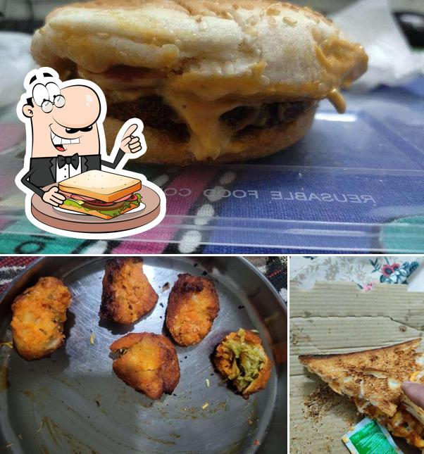 Grilled cheese sandwich at Desi Toaster