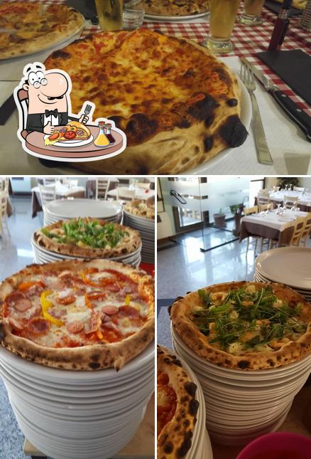 Ordina una pizza a MiraMonte Pizzeria