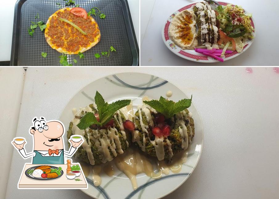 Nourriture à Flaleppo Arabische Süßigkeiten Flafel