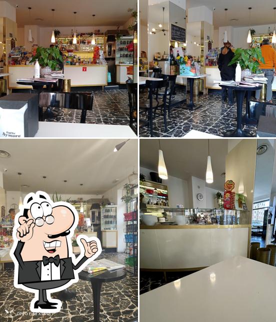 Gli interni di Caffè Turati
