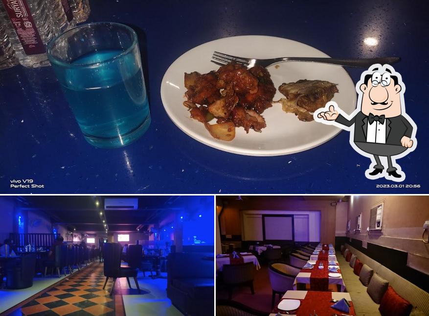 The picture of interior and seo_images_cat_43 at London Bar, Raipur
