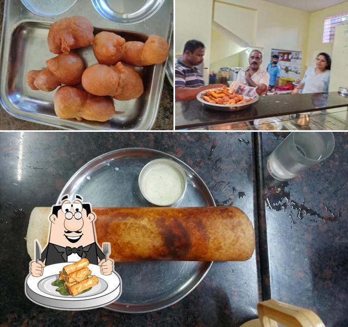 Spring rolls at Hotel Srinivasa