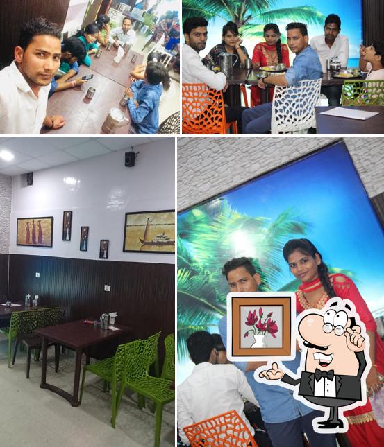 Check out how Agarwal Food Court AFC looks inside