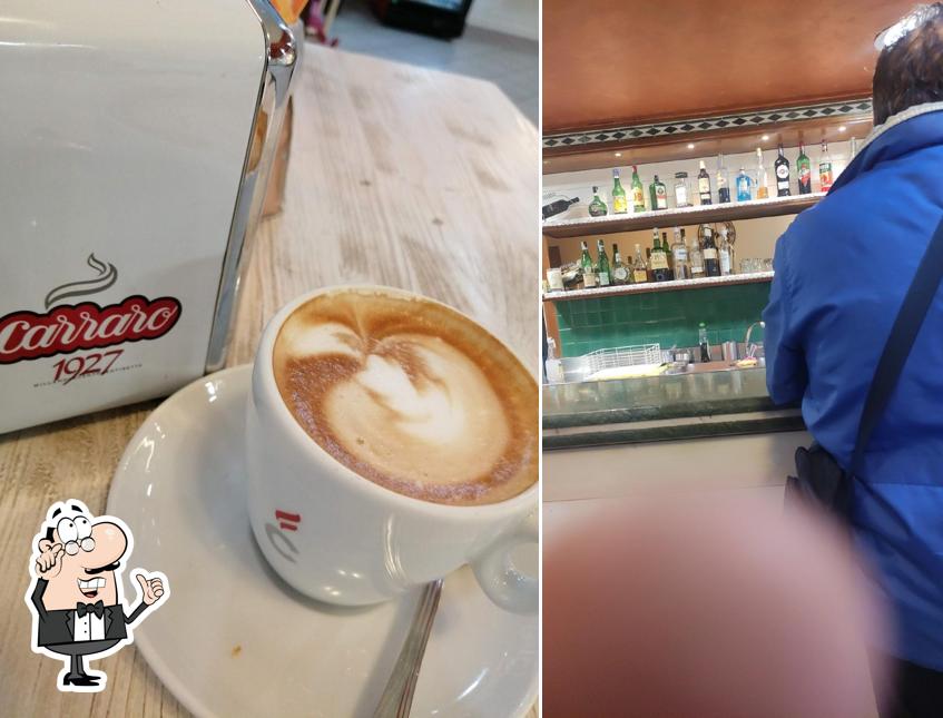 Dai un'occhiata agli interni di Bar "Il Faro"