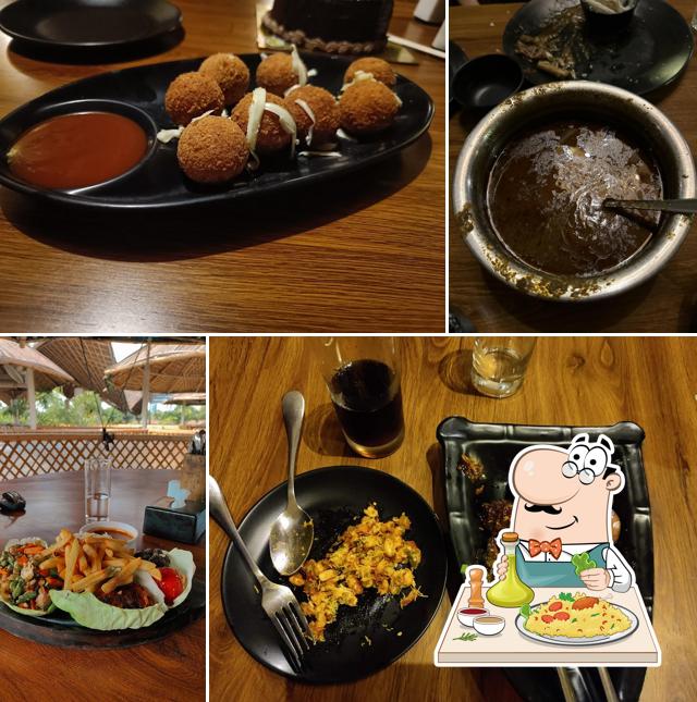 Food at Baracco Alfresco. Bar. Banquets Multi Cuisine Restaurant