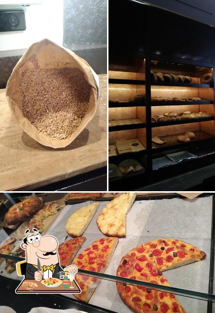 Cibo al Antico Forno a Legna Perrone - Pane di Matera