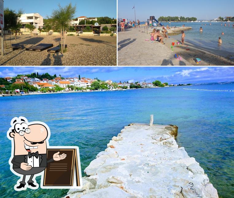 Goditi la vista dagli esterni di Vile Dalmacija