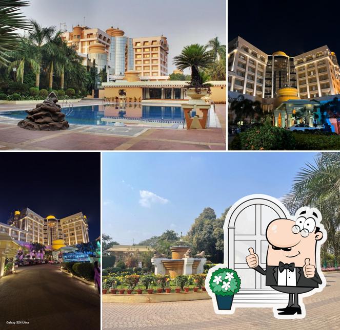 Check out how Swosti Premium - Luxury 5-Star Hotel in Bhubaneswar looks outside