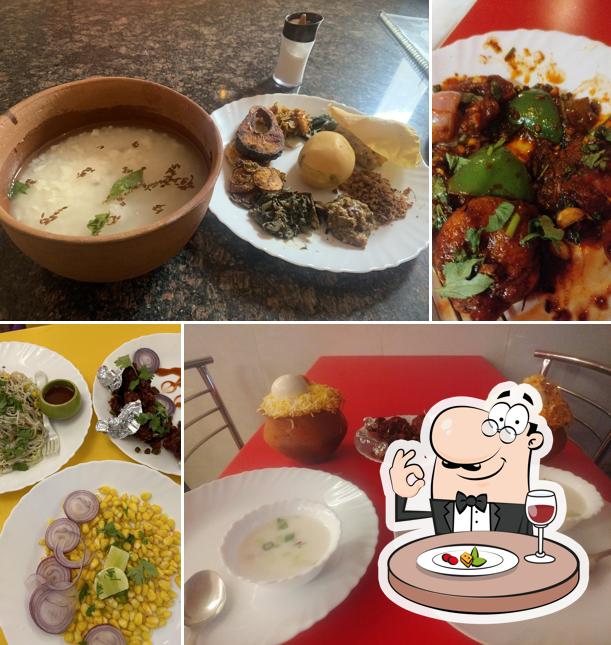 Meals at Mo Golden Kitchen