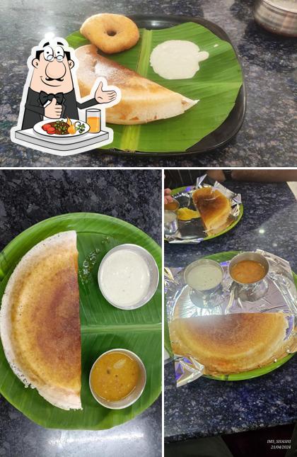Food at Mulbagal Dosa Point