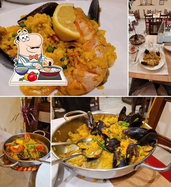 Paella al Ristorante La Spagnola