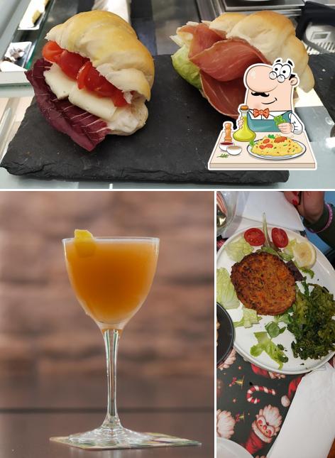 Platti al D'istinto Cafè