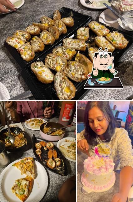Food at Hotam-Hot