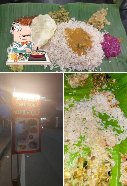 Fried rice at Manipuzha Vaishali Family Restaurant