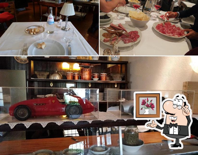 Siediti a un tavolo di Trattoria Bianca