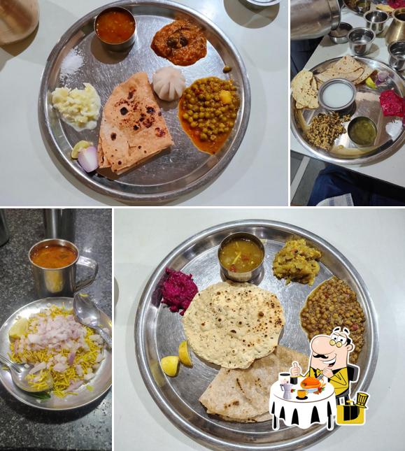 Food at Badshahi Lodging & Boarding
