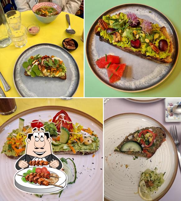 Toast d'avocat à Imagine café- Healthy Food & Drink All day I Gluten-free