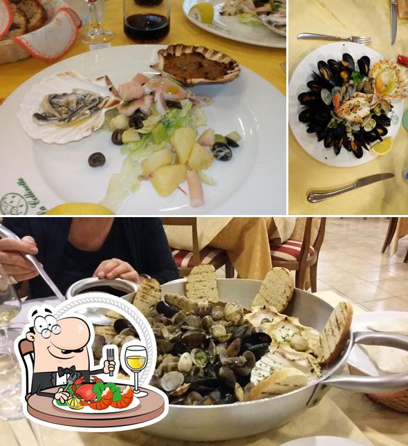 Scegli tra i vari prodotti di cucina di mare disponibili a Ristorante Pizzeria La Collinetta
