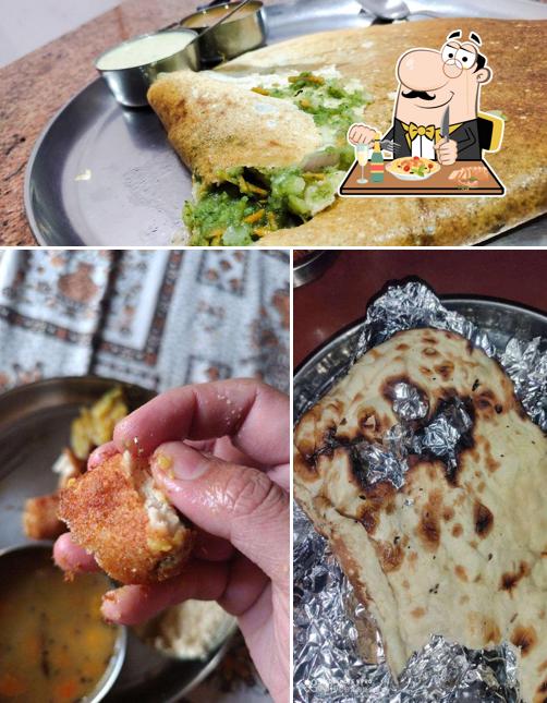 Food at Vyanjan Restaurant