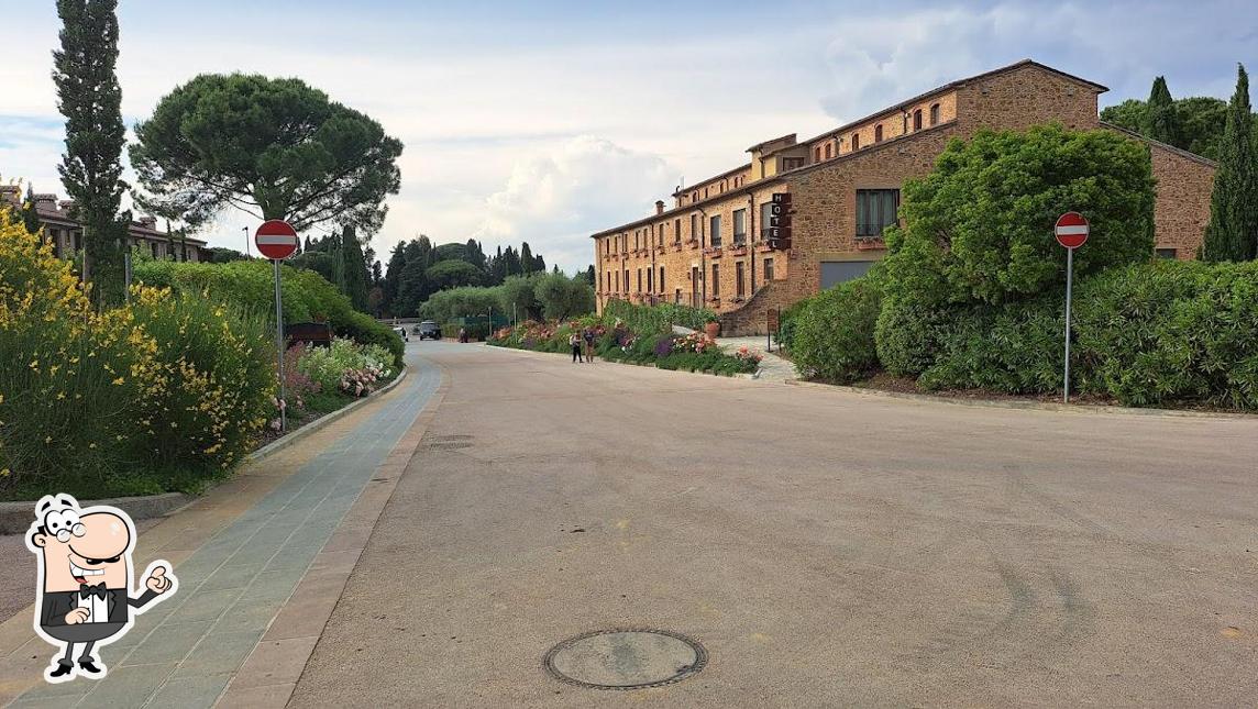 Gli esterni di Olivina