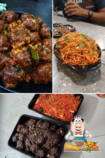 Spaghetti bolognese at Trishiv Chinese Corner
