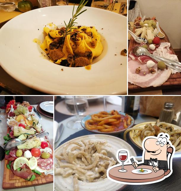 Platti al Antica Osteria Di Bazzino