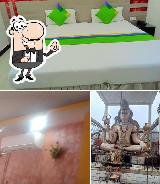 Check out how Yash Food Court looks inside
