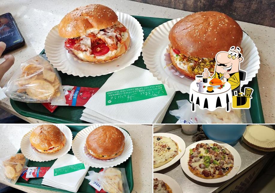 Meals at Pista House A. S. Rao Nagar