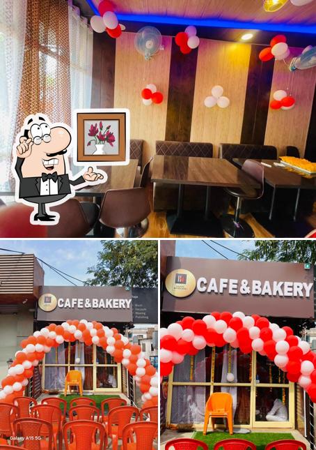 Happy Moments Cafe & Bakery